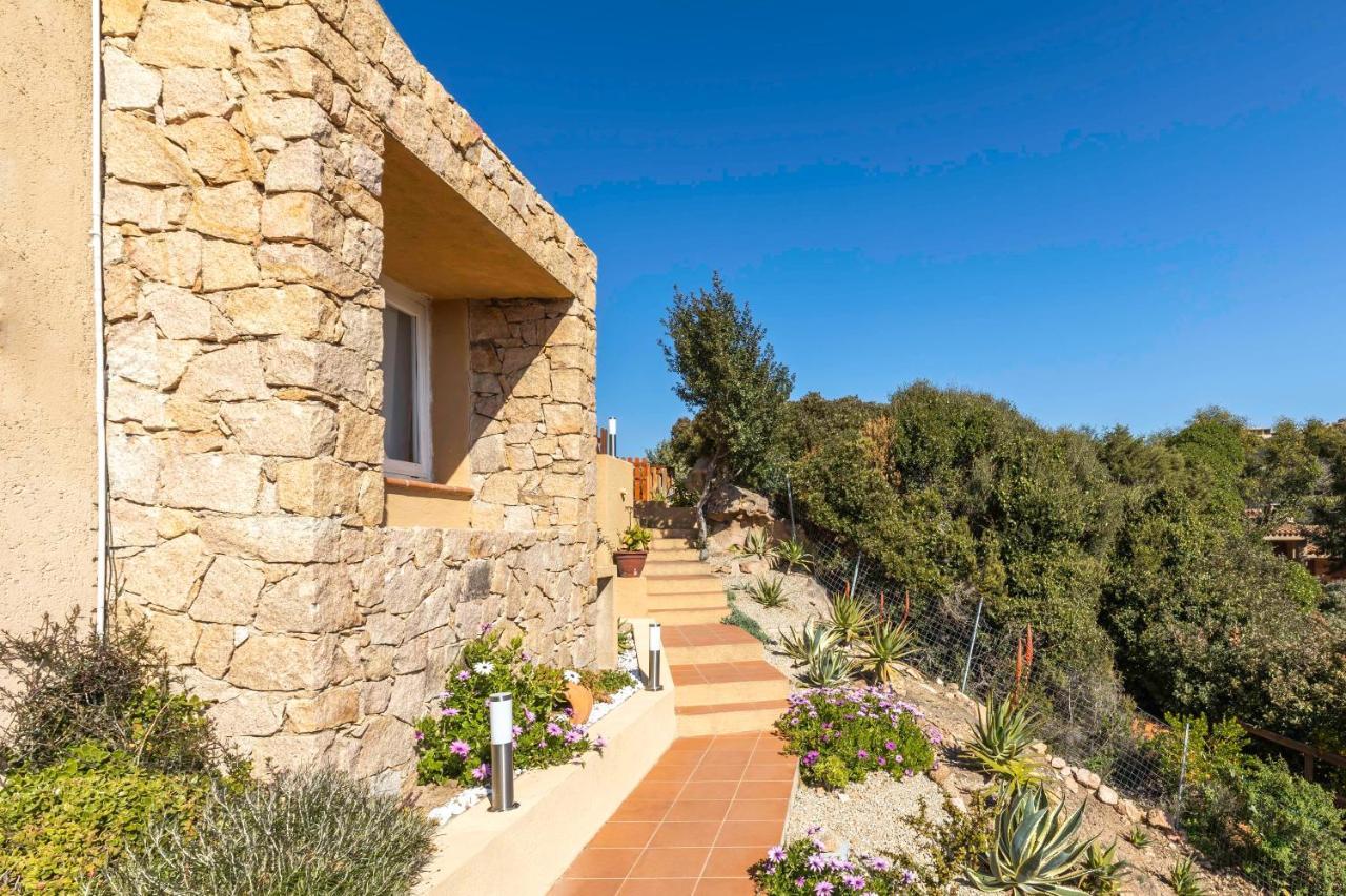 קוסטה פרדיסו Villa Esmeralda - Free Wifi - With Swimming Pool מראה חיצוני תמונה